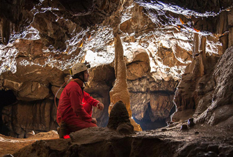Spéléologie Aventure à Font-Romeu dans les Pyrénées Orientales