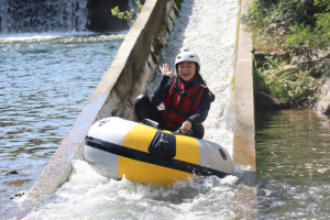 Descente de toboggan en tubing