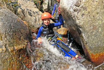 canyon en famille à Molitg durant vos vacances à Font-Romeu